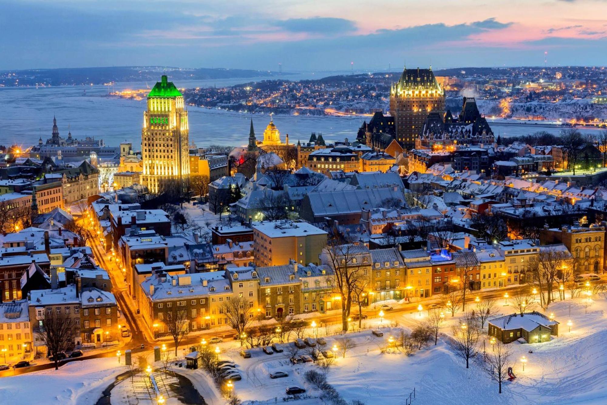 5 People, Big, Free Parkings, Near Old Quebec, Near River Esterno foto
